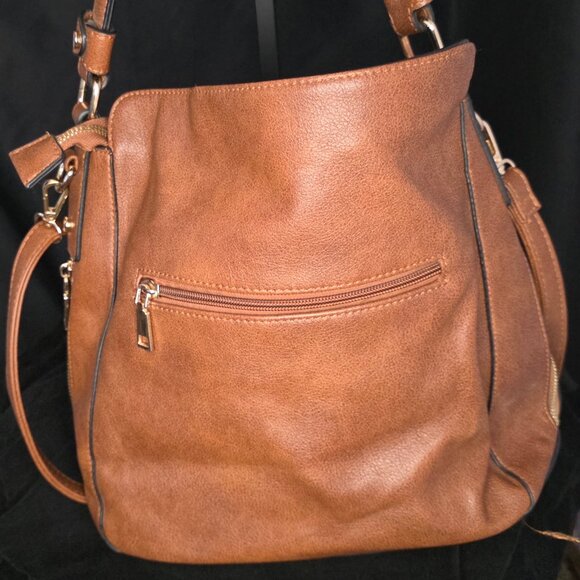 Realer brand hobo bag - Picture 2 of 4